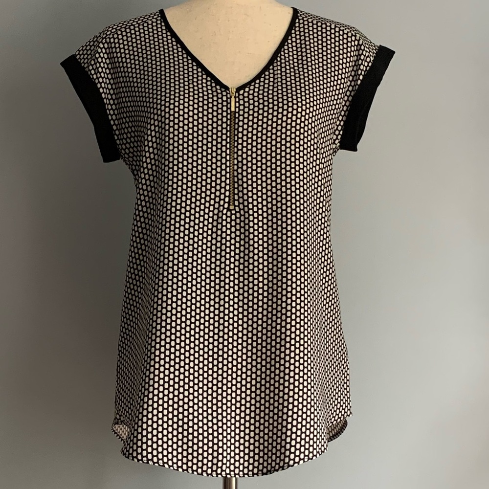 Express Silky Zipper Front Top